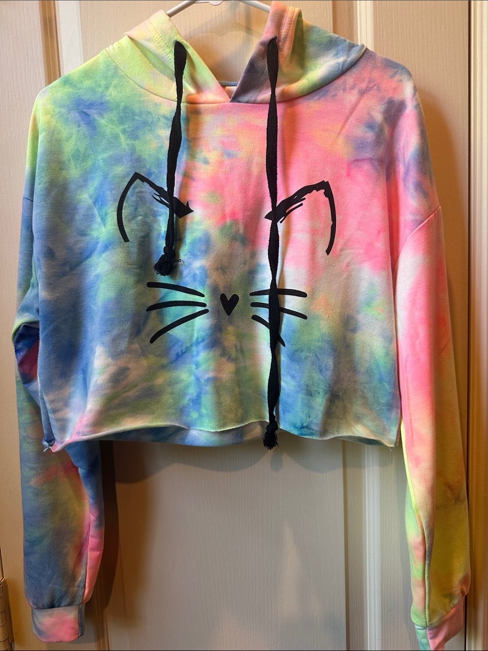 Tie-Dye Cropped Hoodie with Cat Face Graphic